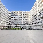 Vintage Flat - Terrace & Pool * 플라야 델 잉글스